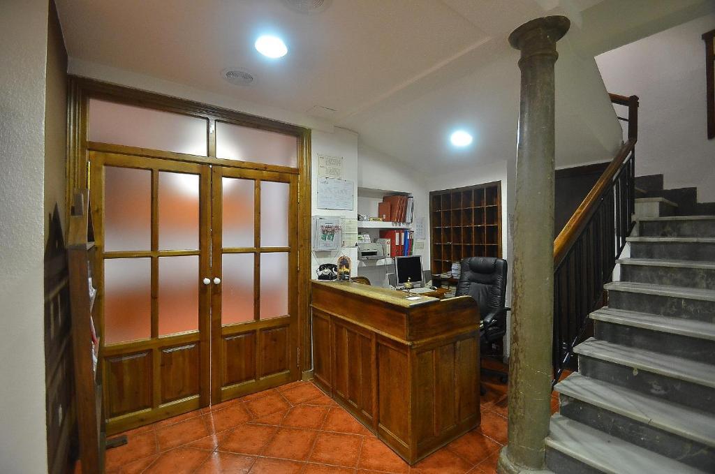 Residencia Ziri Hotel - Granada — Fotos 3